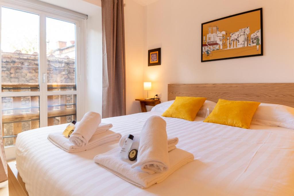 Rione II Trevi Apartment | Domus Domi Barberini Sq.