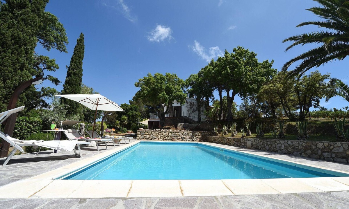 Naregno House | Elegant Villa by Elba Coast