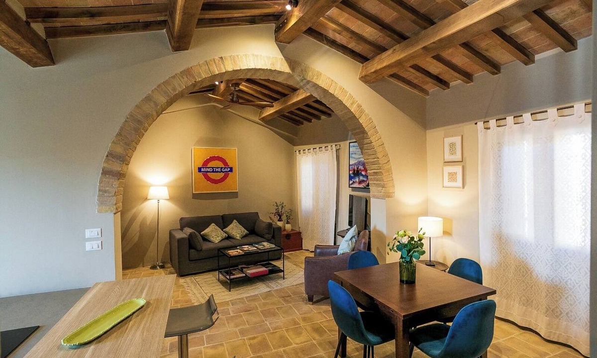 Montone Apartment | Elegante appartamento affacciato sulla piazza principale di Montone