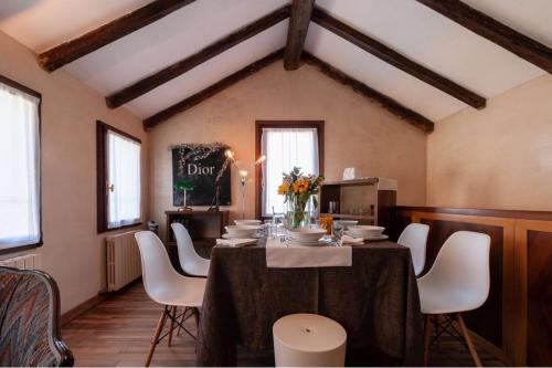 Santa Maria in Stelle Apartment | Esclusivo appartamento- 6 persone in Villa Liberty