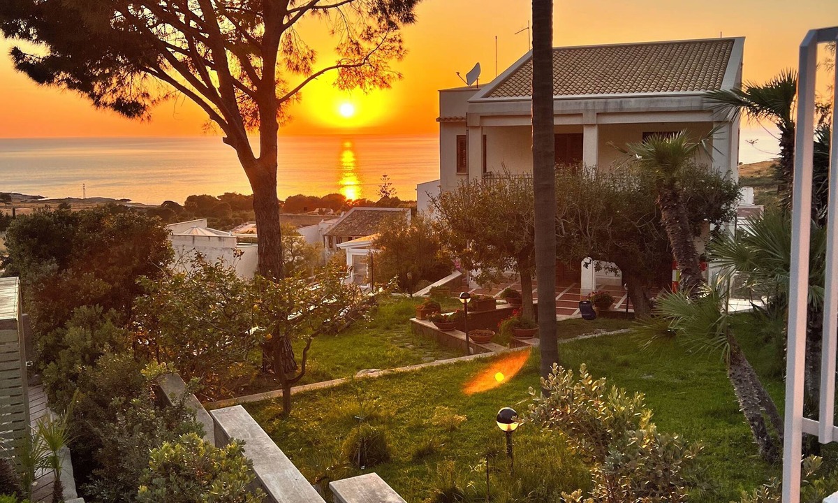 Macari Apartment | Exceptional sea view in Macari- Apartment, barbecue and air conditioning