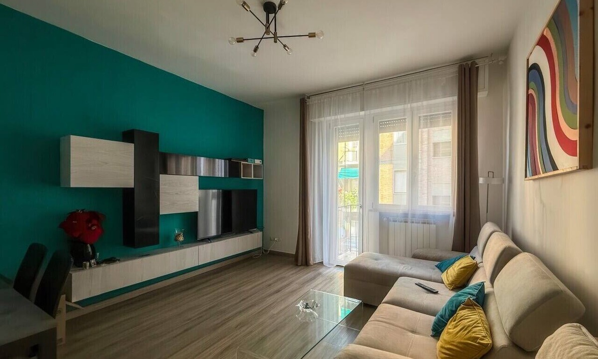 Ferrara Apartment | Experience Ferrara - Elegant and Bright Apartment Just a Stone's Throw from Downtown