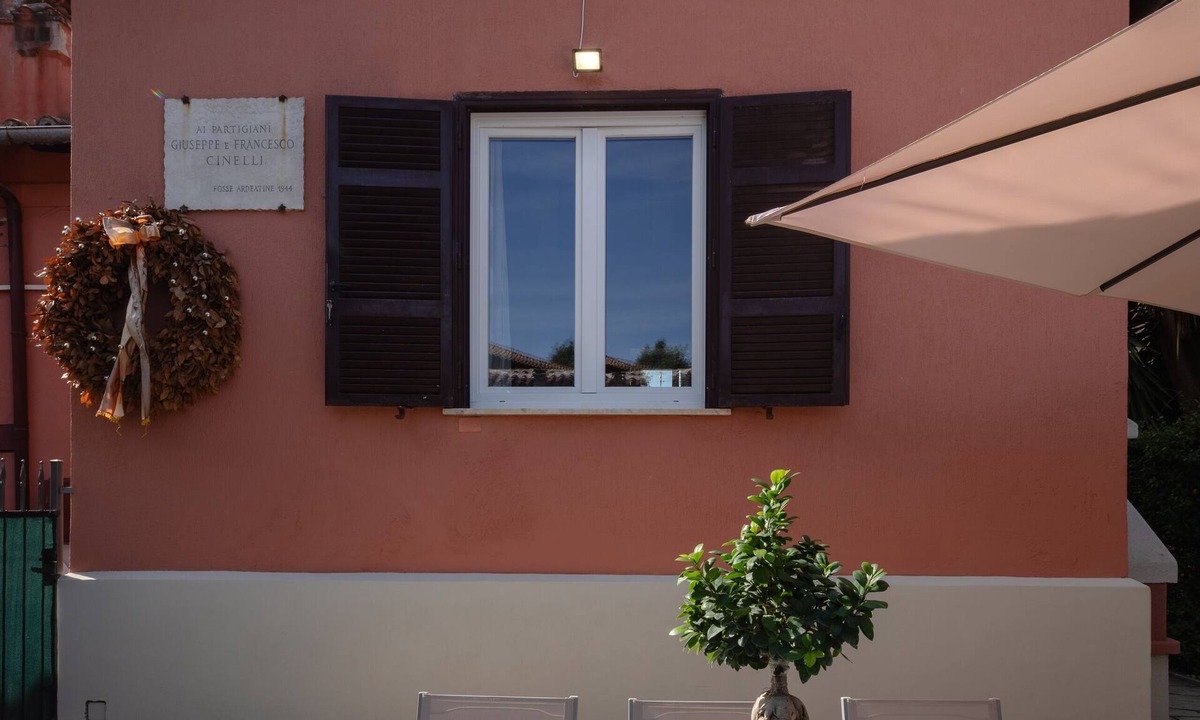 Ostiense House | Exquisite Historical Villa in Rome.,Where Elegance Meets History