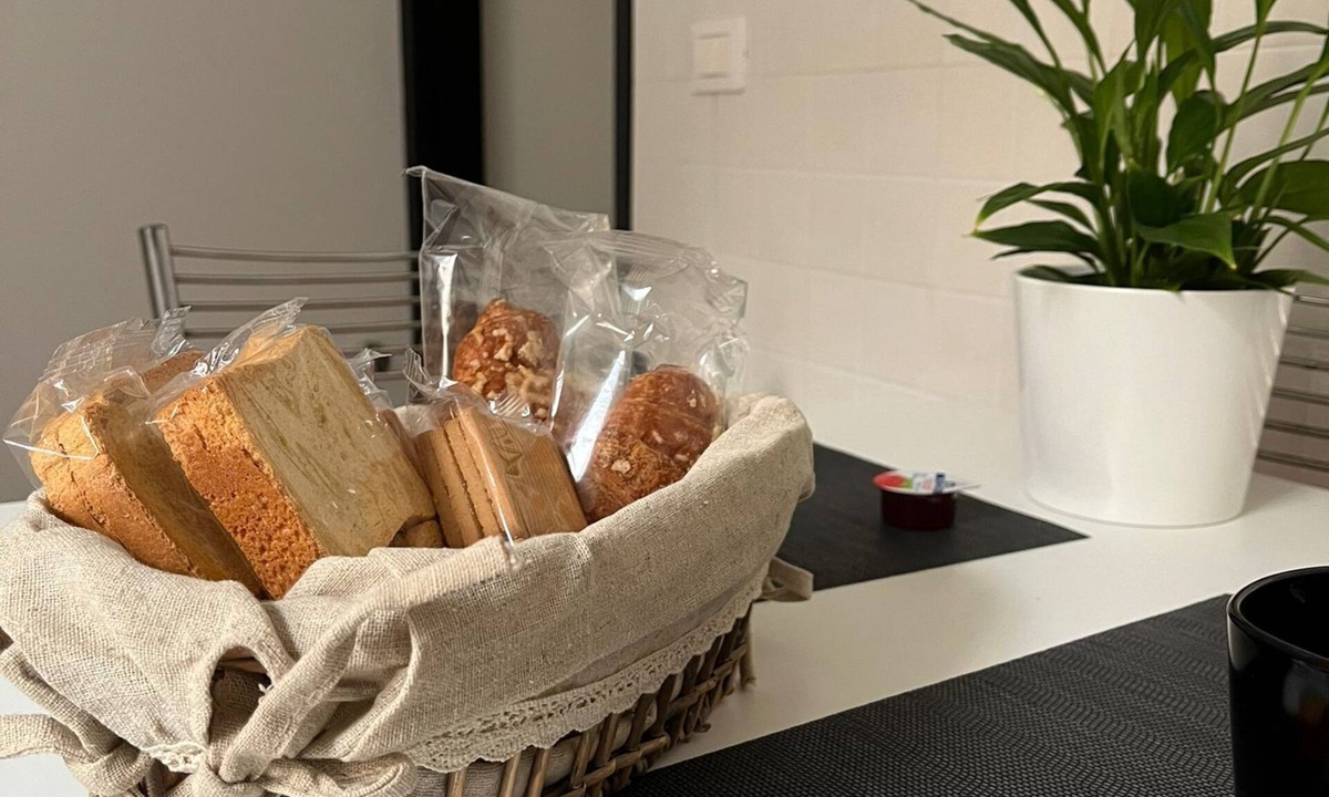 Civitavecchia Apartment | Family-friendly apartment near the port and train station