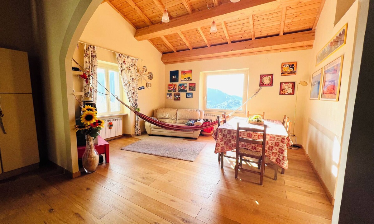 Castelnuovo di Farfa House | Farfa nature farmhouse with BBQ, Ping Pong and Fields for walkers