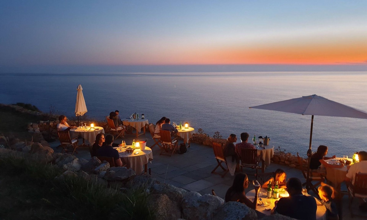 Isola del Giglio Bed & Breakfast | Faro di Punta Fenaio