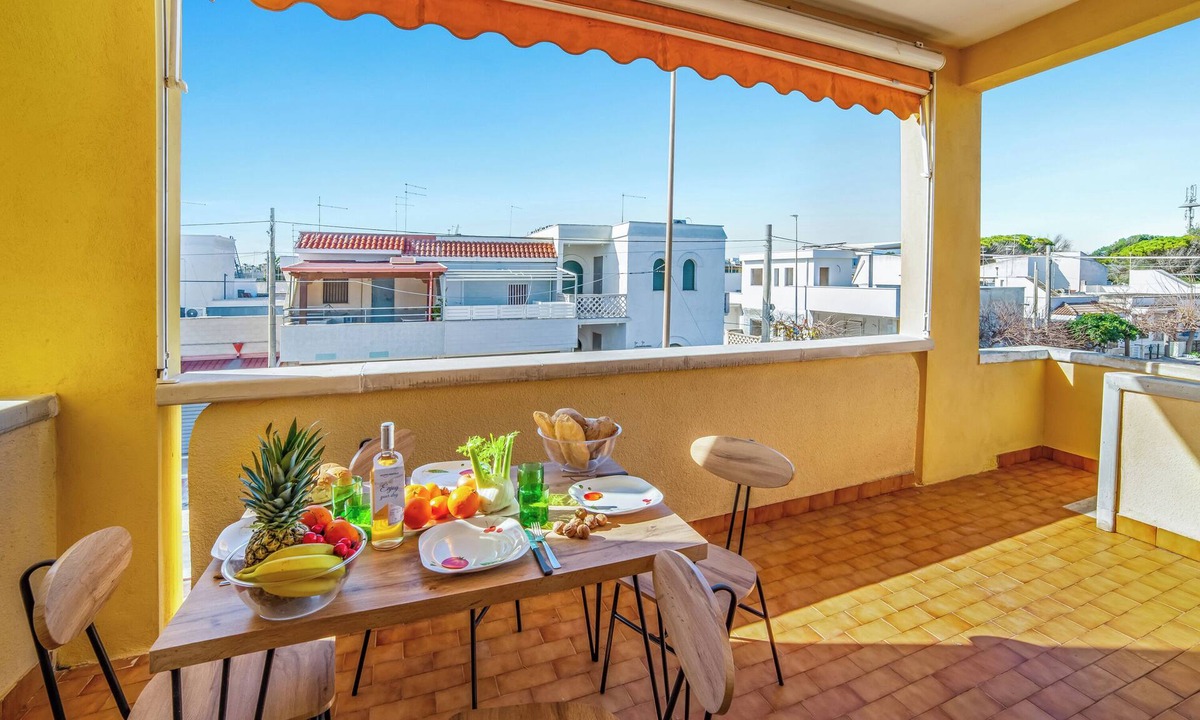 Campomarino di Maruggio Apartment | Favoloso Salento - Flat with Balcony 50m to Beach, Maruggio, Italy