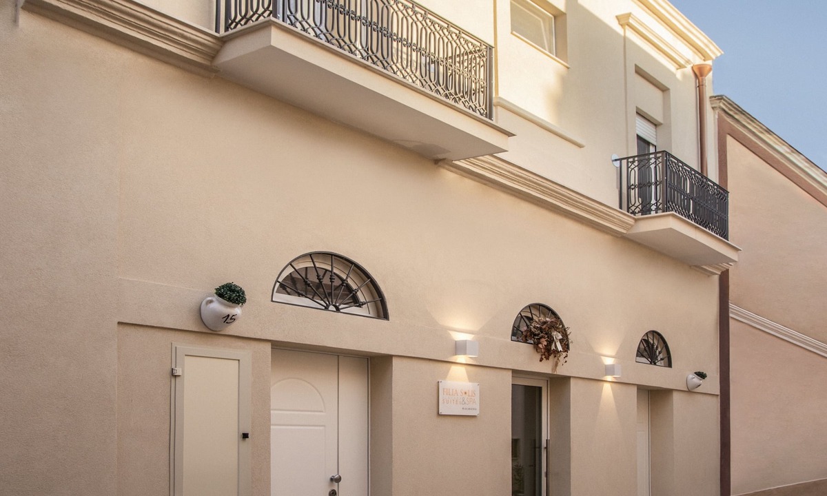 Brindisi Histotic Center Apartment | FILIA SOLIS - Old Town SUITEs & SPA