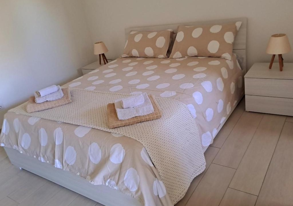 Centro Giano House | Fiumicino Airport Sunflower Room