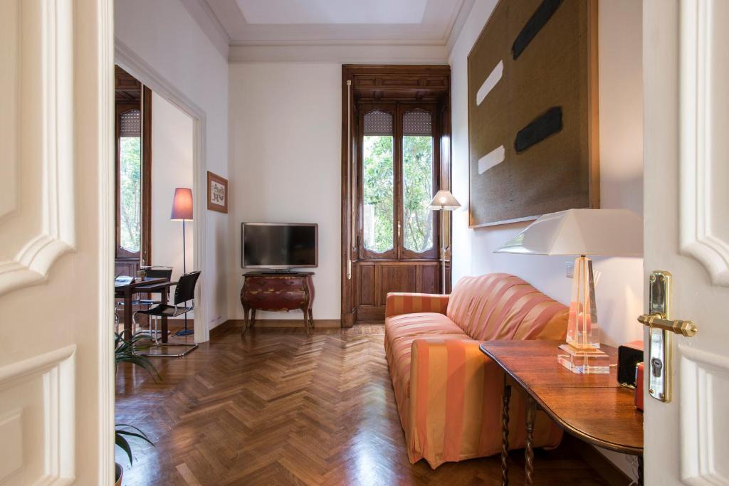 Flaminio Apartment | Flat Three
