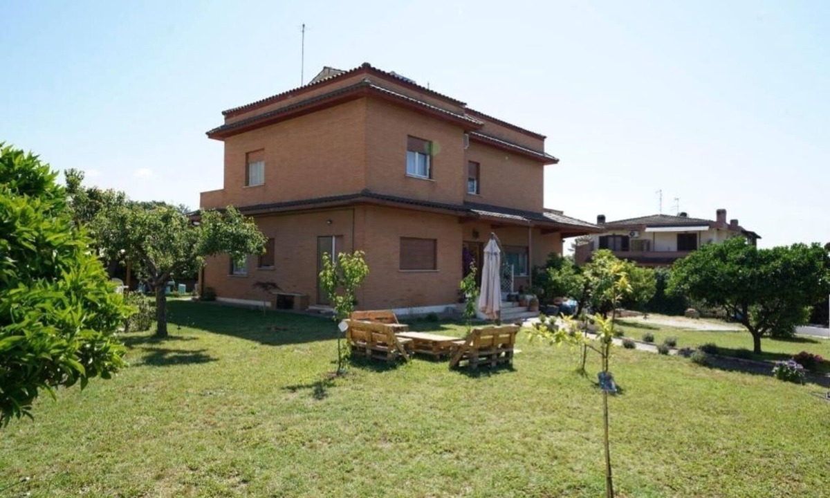 Valcanneto Villa | From Piero and Gina - Apartment x 4