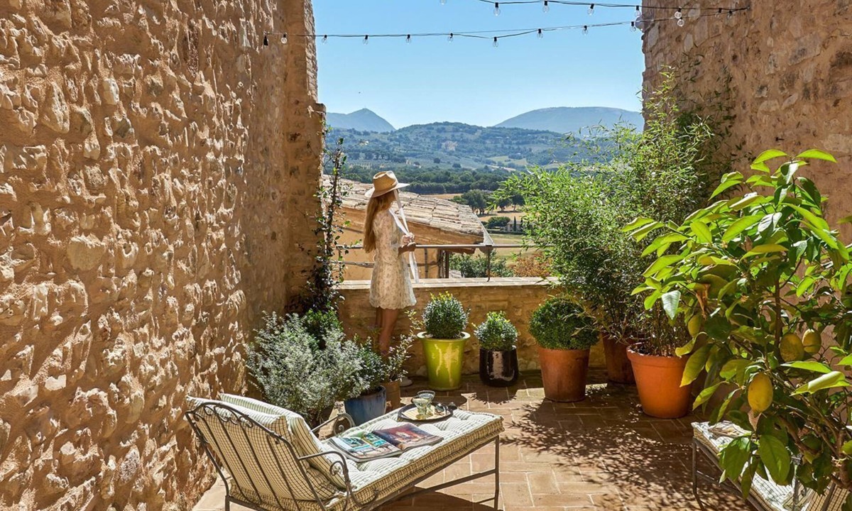 Spello Apartment | Gens Flavia - One Bedroom Apartment, Sleeps 3