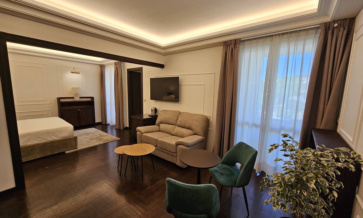 Fonte Umano-San Martino Alta Hotel | Giardino Dei Principi
