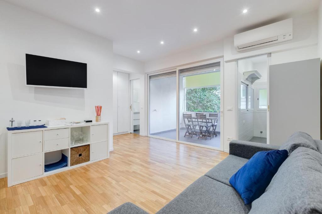 Prati Apartment | Giulio Cesare Apartment