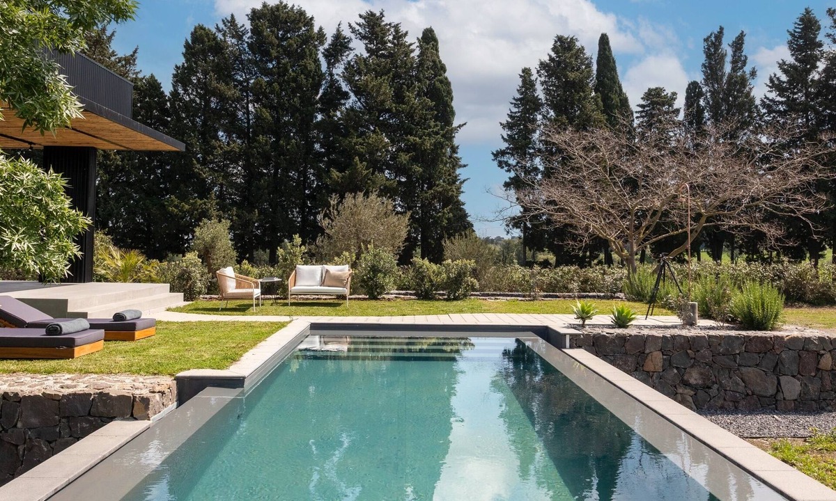 Melilli Cottage | Glamping with private pool and heated jacuzzi immersed in the nature.