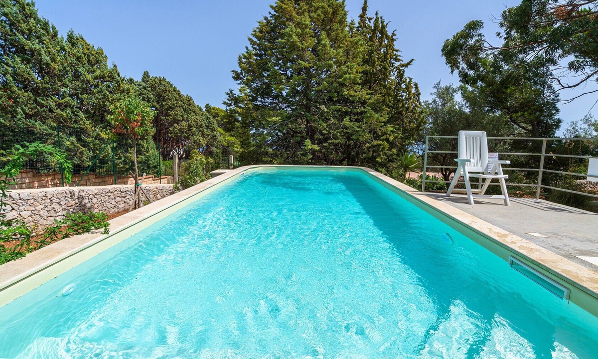 Avola Villa | "Gli Ulivi" Villa with Ocean View, Private Pool, and Wi-Fi