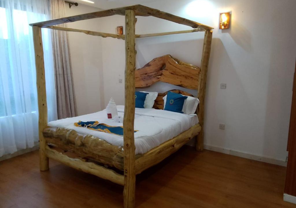 Gilgil Hotel | Goldenview Gardens Elementaita