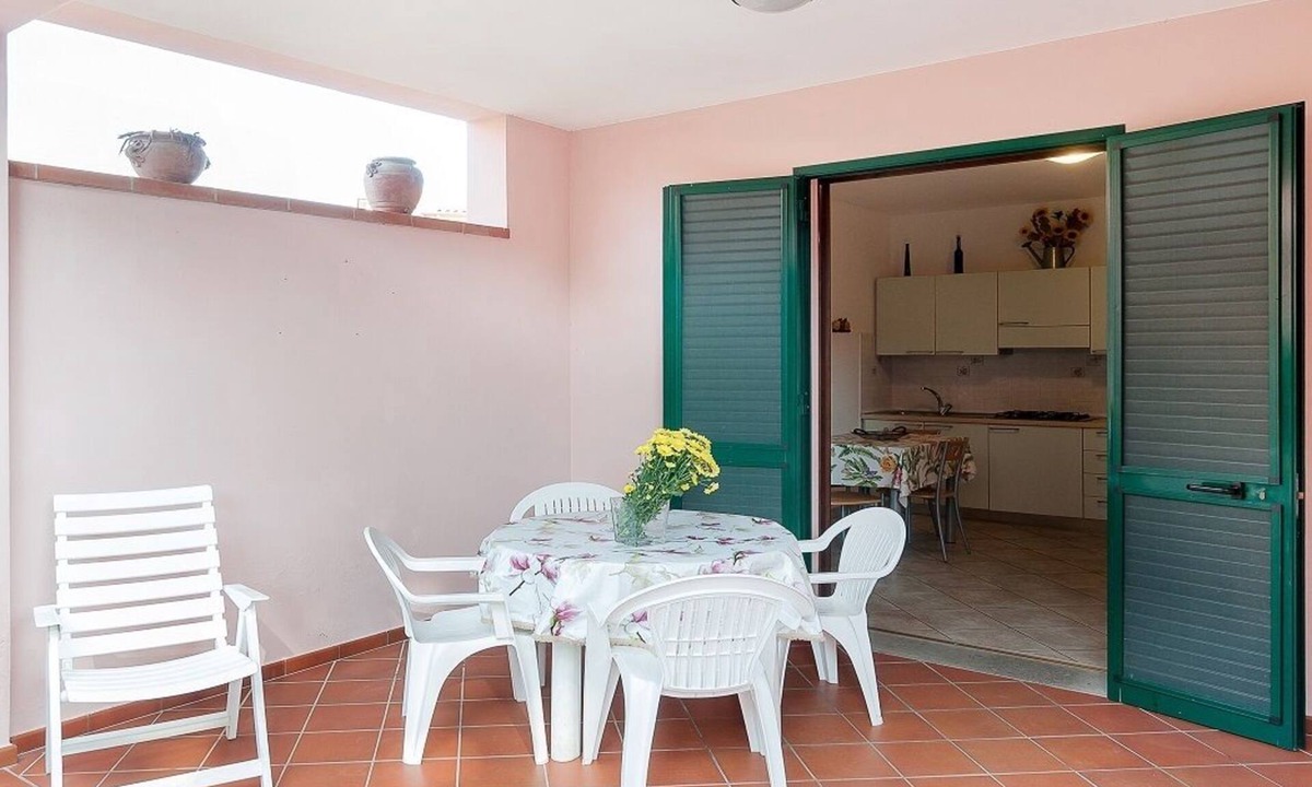 Marina di Campo Apartment | Golfo 4, very close to the centre and the beach