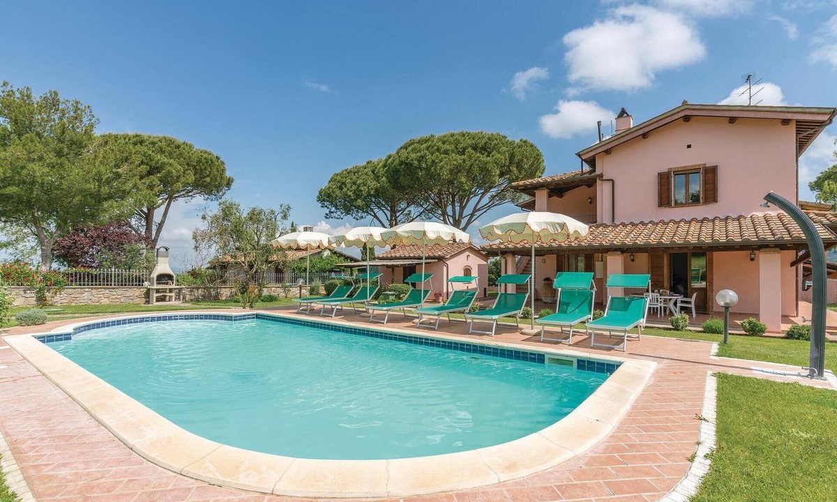 Scansano Apartment | Gorgeous apartment in Scansano (GR) with outdoor swimming pool