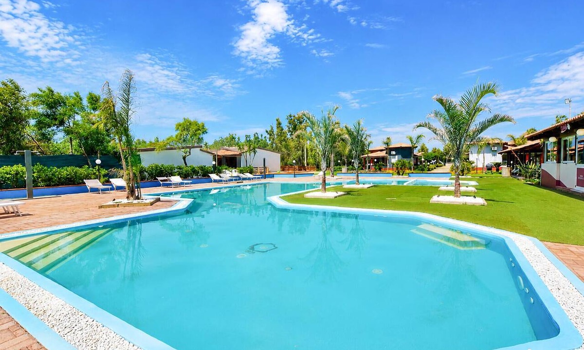 Nicotera House | Gorgeous home in Nicotera Marina with house sea view