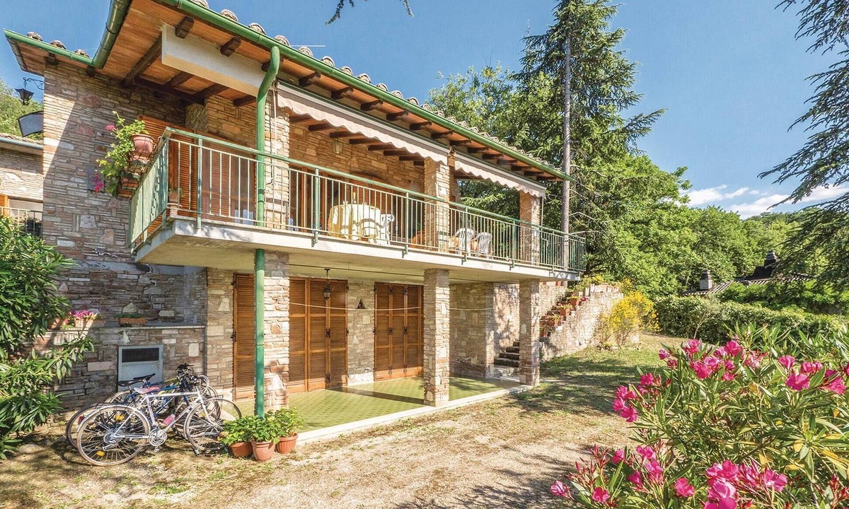 San Feliciano House | Gorgeous home in Magione -PG- with WiFi