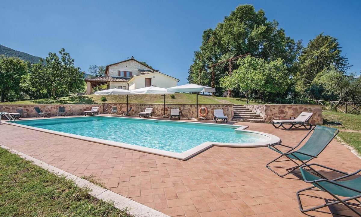 Stroncone House | Gorgeous home in Stroncone TR