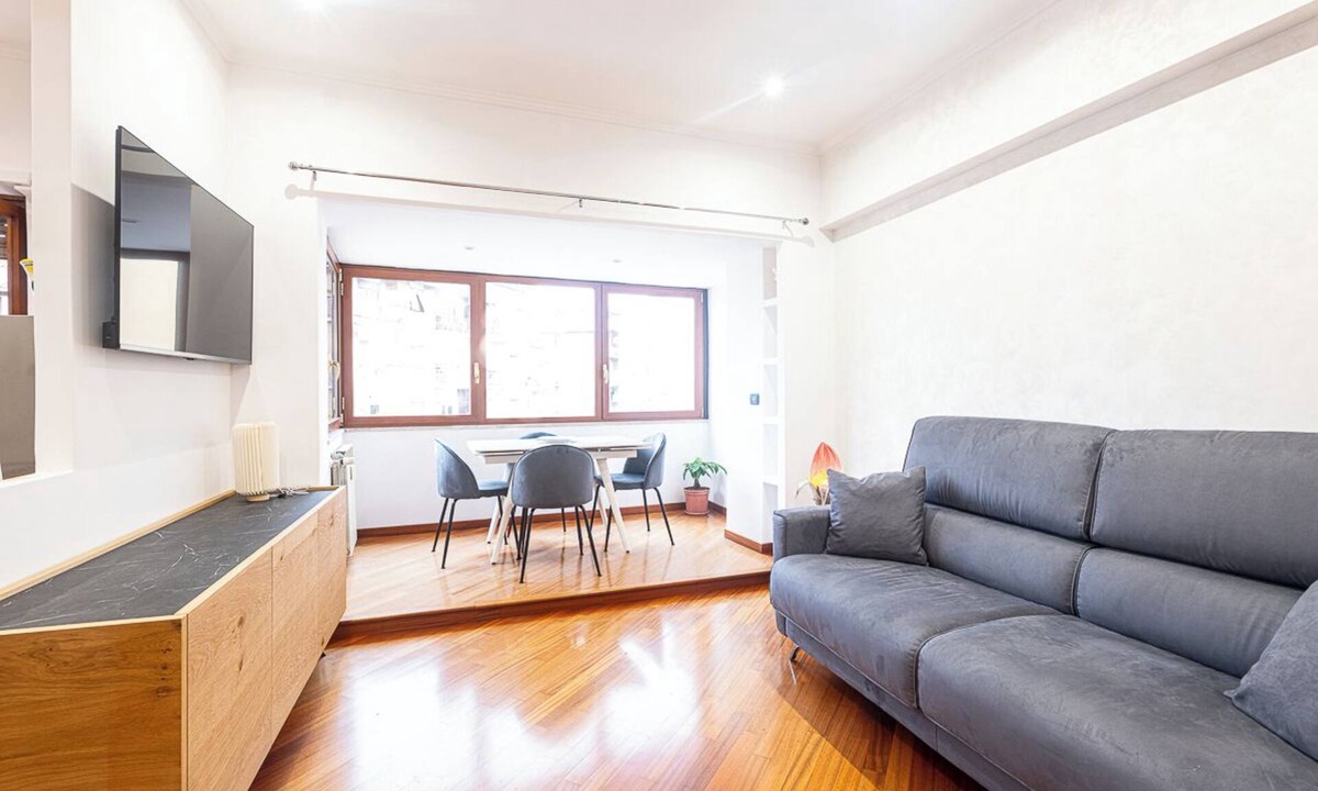 Tuscolano Apartment | Graffiti Sweet Home:the perfect place for those who want a comfortable stay