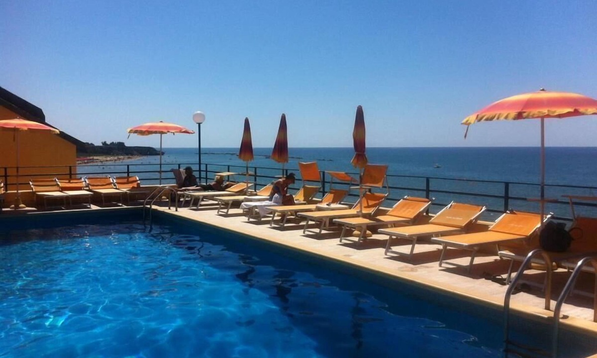 Anzio Hotel | Grand Hotel Dei Cesari Dependance