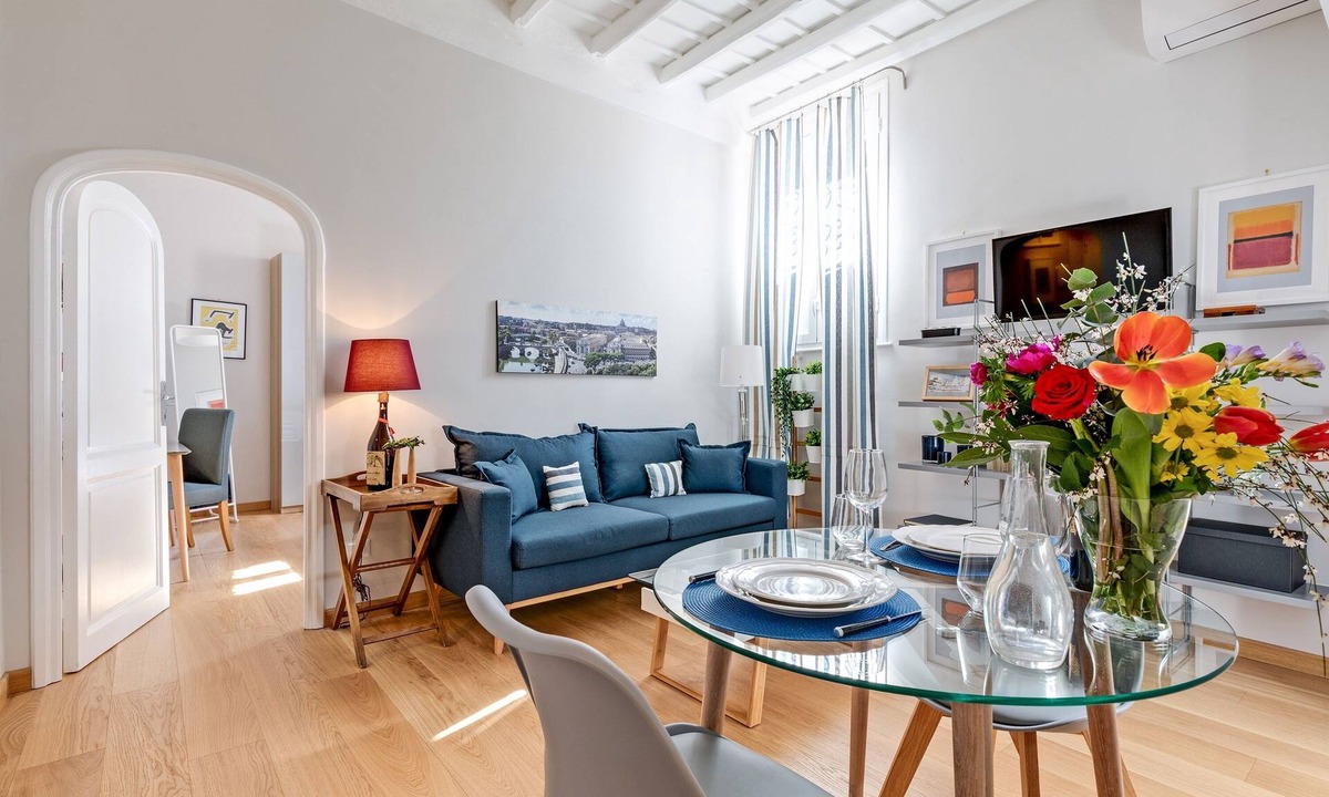 Rione VII Regola Apartment | Grotta Pinta Apartment - Int. 10