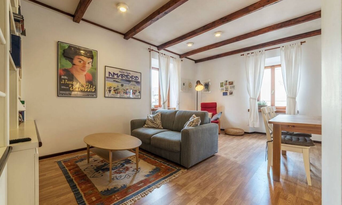 Celio Apartment | GuestHost - Apartment located on the second floor of a typical period building without a lift.In 55 square meters of space it comfortably accommodates 3 people.Located in a strategic position a short distance from the Colosseum, the Colle Oppio Park and