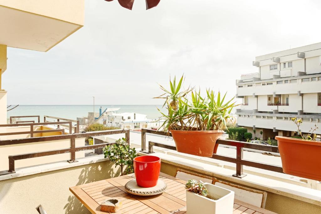 Palese Apartment | GuestHost - Bari Airport Seaview Apartment