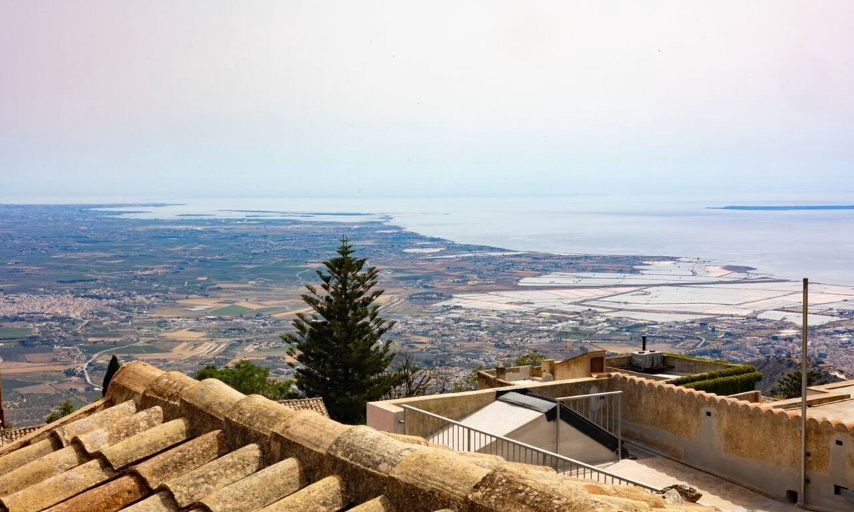 Erice Apartment | GuestHost - Erice's Lovely Apartment with Balcony and Terrace