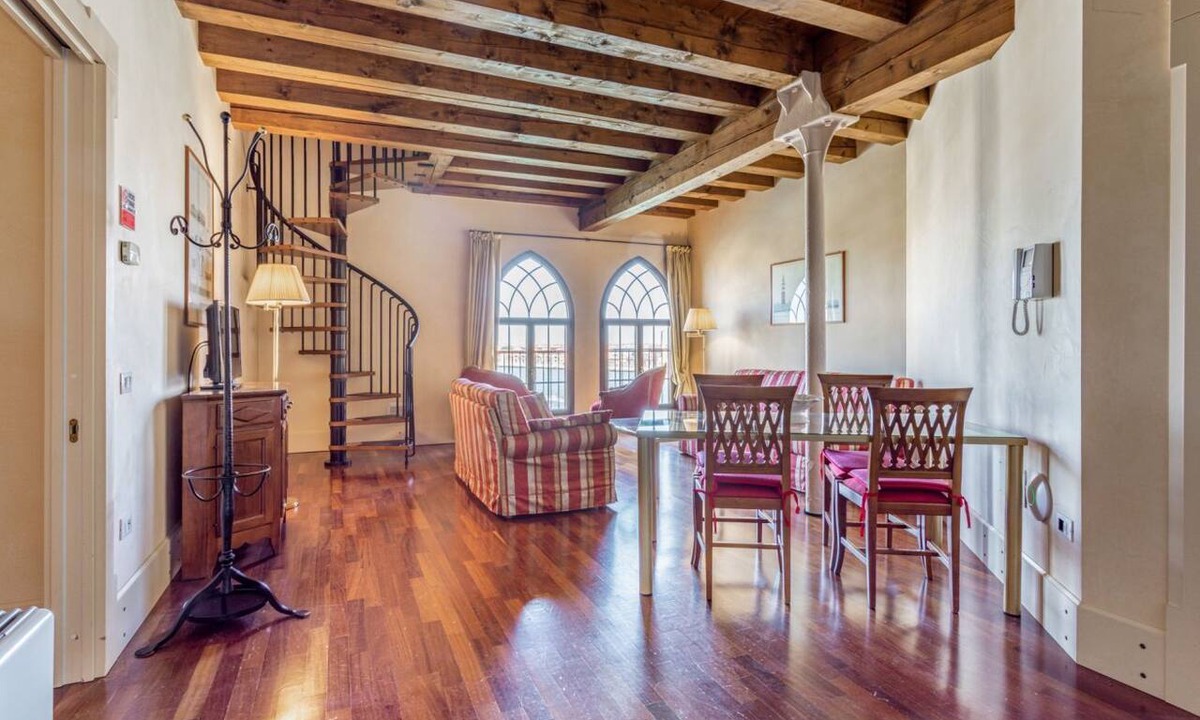Molina Apartment | GuestHost - Molino Stucky Residence Galea Suite