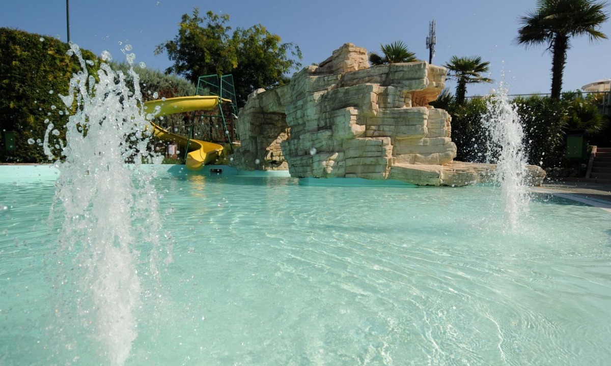 Fontanelle House | Happy Camp Mobil Homes in Riccione by Interhome