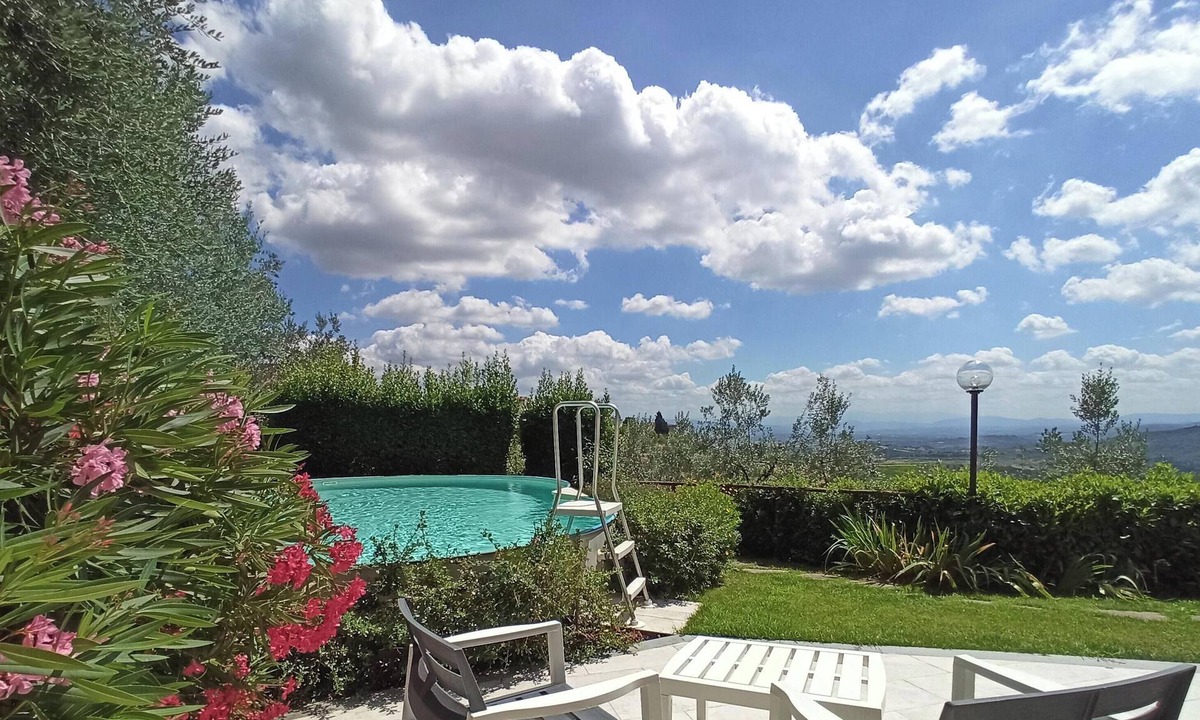Santa Cristina a Mezzana Apartment | HILLS OVERLOOKING FLORENCE, TUSCANY, GREAT VIEW, PRIVATE POOL, GARDEN, A/C