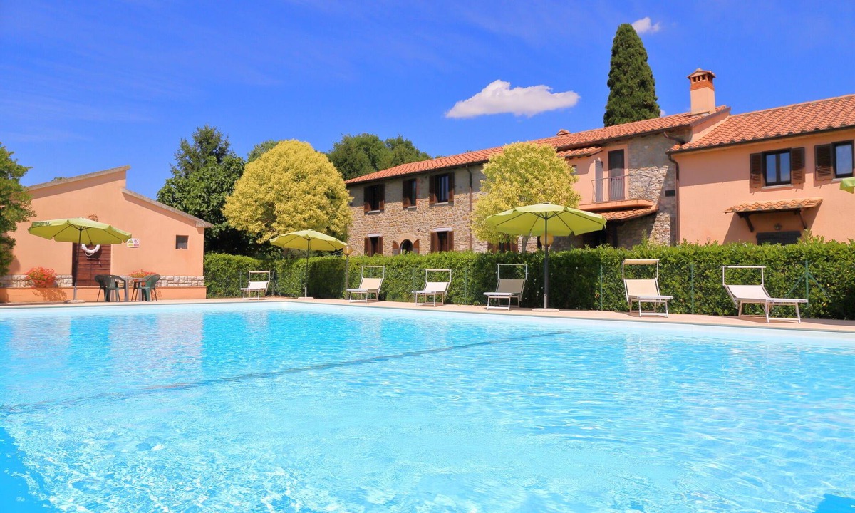 Passignano sul Trasimeno Apartment | Holiday apartment in farmhouse - Melograno - Residenze San Martino