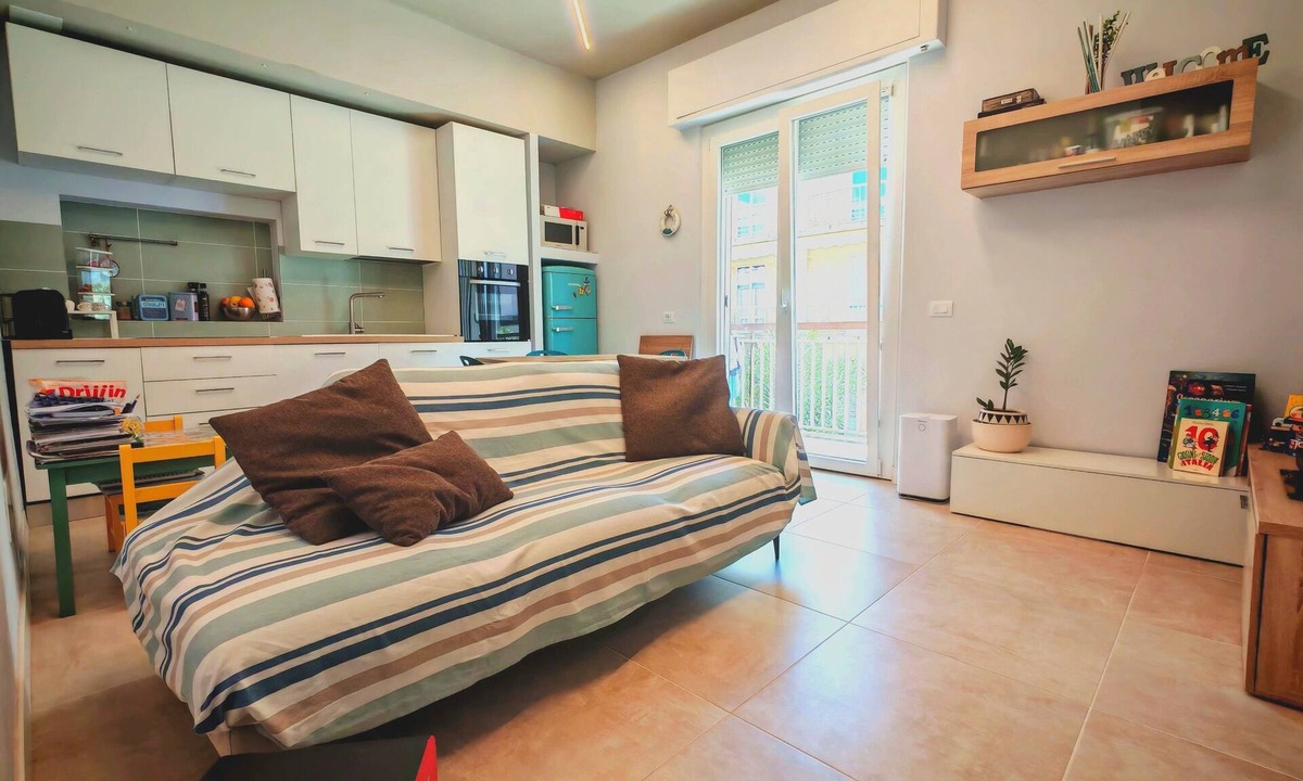 Marina di Grosseto House | Holiday Home 'La Casina Di Giada' with Sea View, Wi-Fi and Air Conditioning