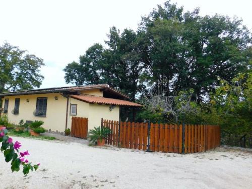 Zona XLV Castel di Guido House | Holiday Home Lets di Proietti' Ferienhaus by Interhome