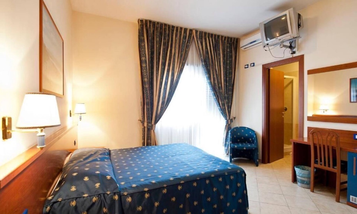 Zona LVII Labaro Hotel | Hotel 4 Pini