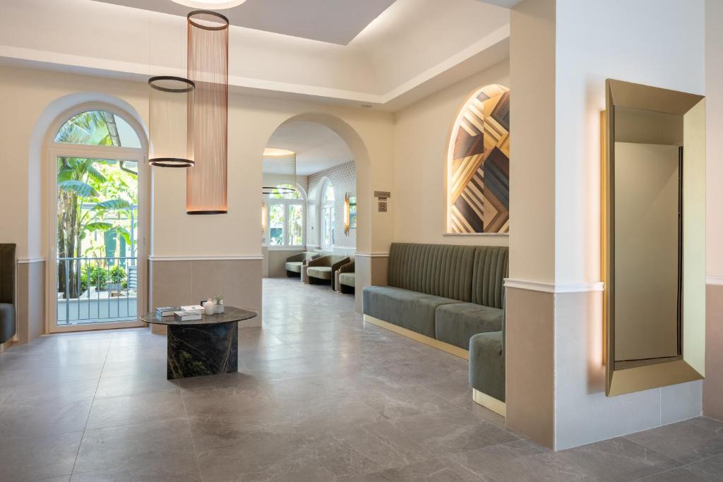Rione XVIII Castro Pretorio Hotel | Hotel Astoria Garden