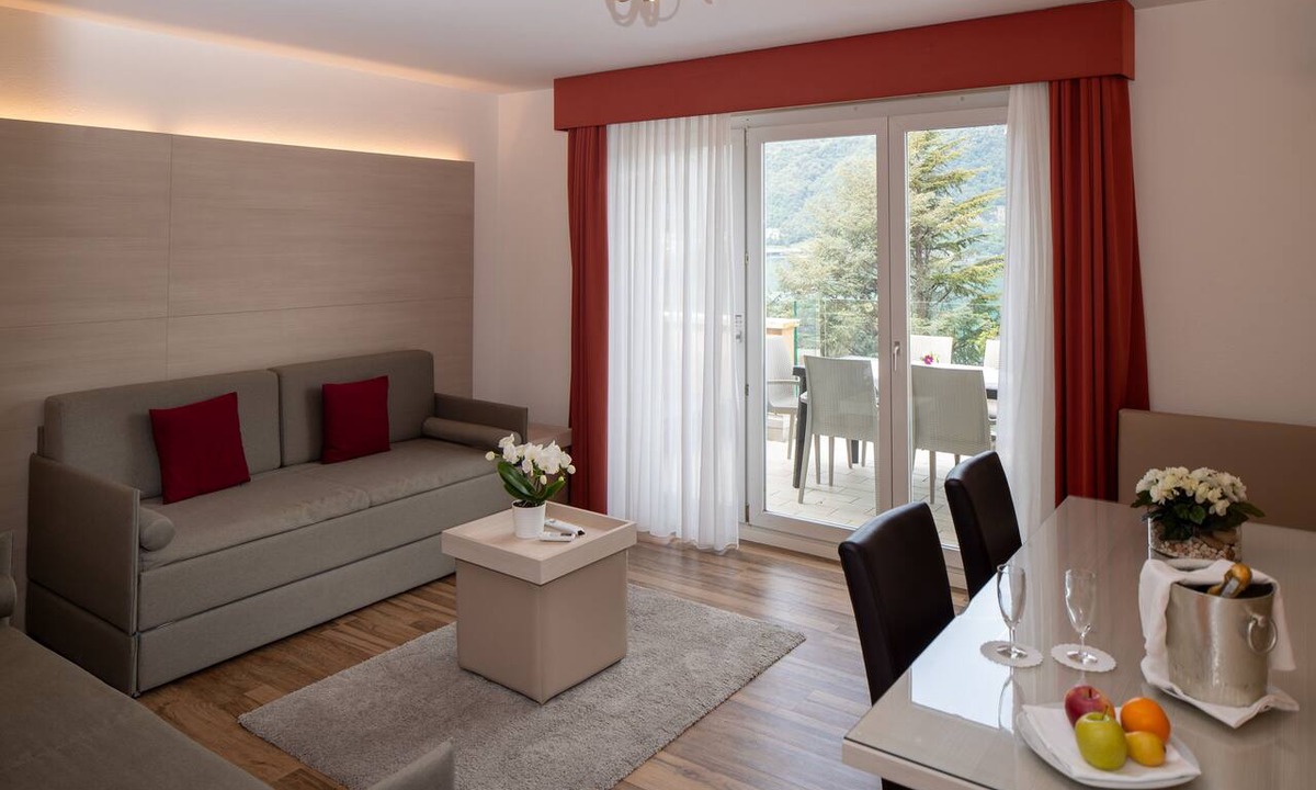 Bissone Hotel | Hotel Campione