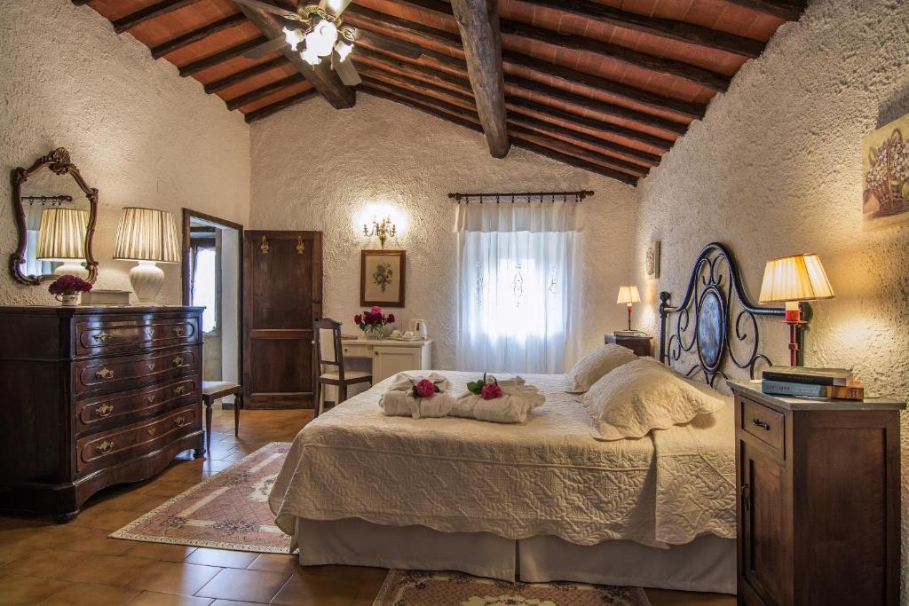 Castellina in Chianti Hotel | Hotel Colle Etrusco Salivolpi