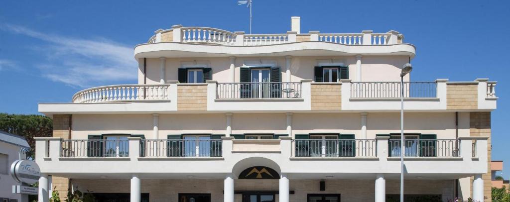 Sabaudia Hotel | Hotel Il Gabbiano