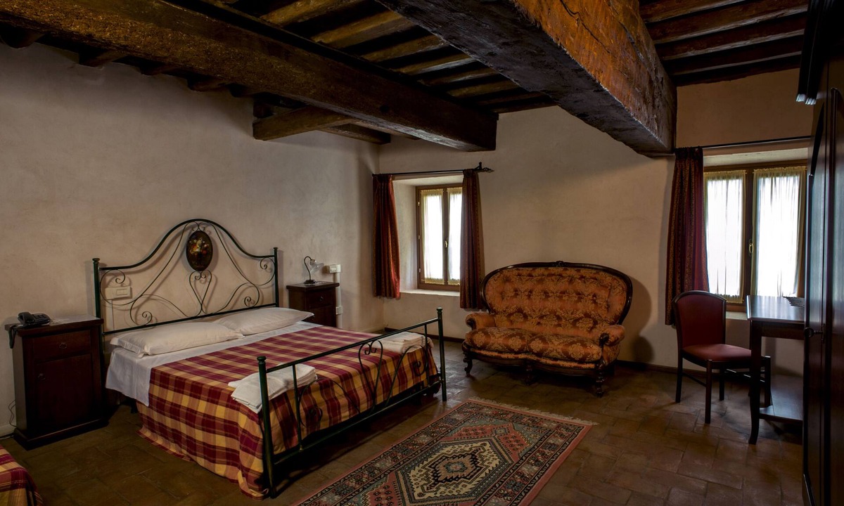 Correzzola Hotel | Hotel La Corte