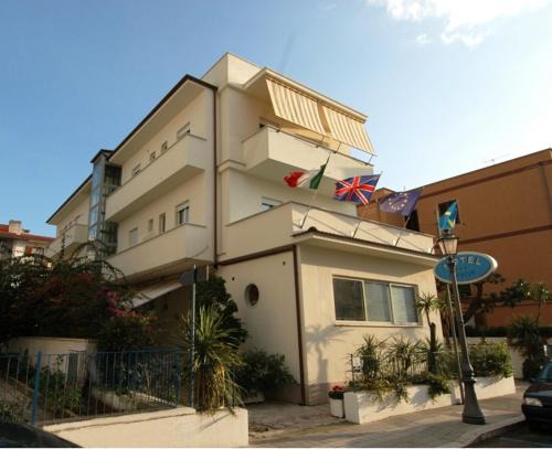Sperlonga Hotel | Hotel Mayor
