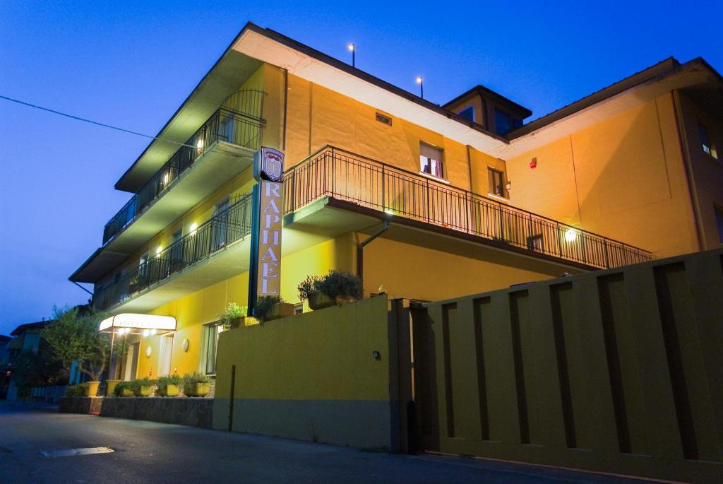 Margine Coperta-Traversagna Hotel | Hotel Raphael
