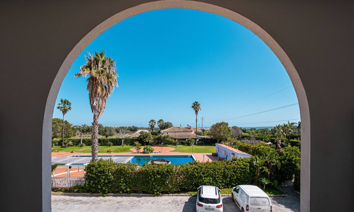 Epipoli Hotel | Hotel Relax