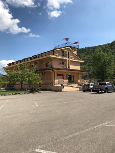 San Pietro Infine Hotel | Hotel Ristorante Villa Pegaso