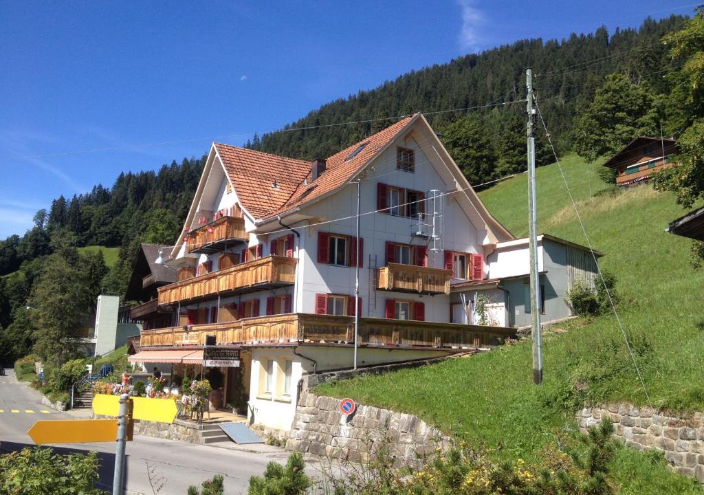 Sundlauenen Hotel | Hotel Sterne