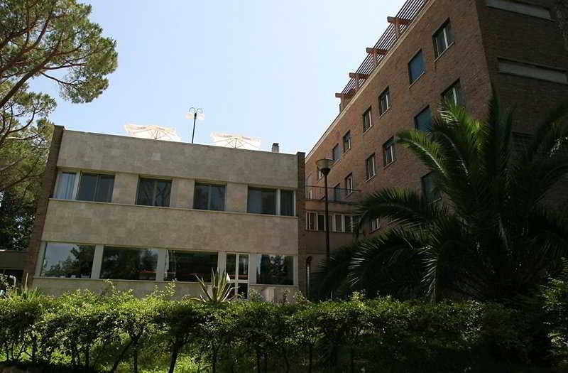 Camilluccia Hotel | Hotel Villa Maria Regina